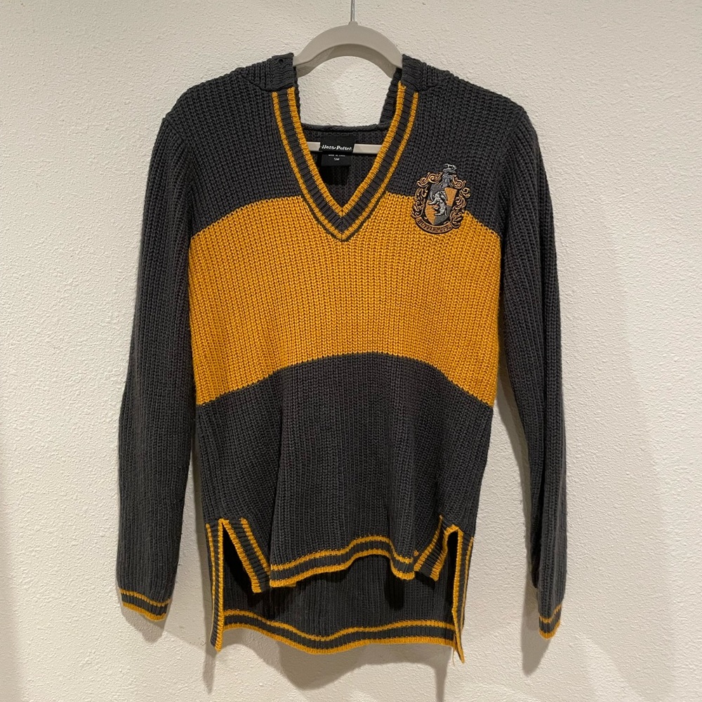 Harry Potter Hufflepuff Sweater, Ladies Size Small